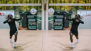 Premier League Recap: Arsenal Back on Top, Highlights & Talking Points!