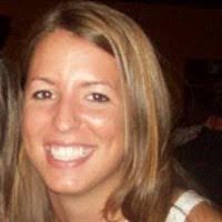 Elizabeth Menke's Instagram, Twitter & Facebook