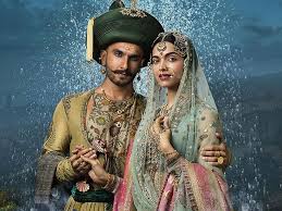The Highs And Lows Of Ranveer Deepika Relationship And Their Wedding In 2020 Deepika Padukone Ranveer Singh Padmavati Movie