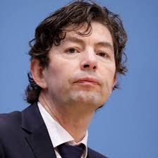 Professor drosten, what actually has to happen for a virus which is harmless in bats to become a christian drosten: Thrombosefalle Drosten Zu Impfstopp Bei Astrazeneca Moglicherweise Statistisches Problem Shz De