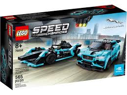 It represents a vision for the future of the motor industry over the coming decades. Lego 76898 Formula E Panasonic Jaguar Racing Gen2 Car Jaguar I Pace Etrophy Jb Spielwaren