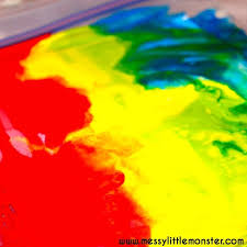 An Easy No Mess Rainbow Art Idea For Babies Toddlers And Preschoolers A Fun Colour Learning Rainbow Weather Rainbow Art Valentines Day Activities Rainbow