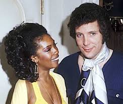 Tom jones and mousse t. From Endless Affairs To Denying He Had A Son The Little Known Story Of Tom Jones