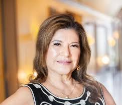 Acupuncturist Kelly Lee Whiteside