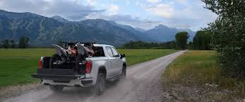 The 2020 chevrolet silverado 3500 has a maximum towing capacity of 35,500 pounds when properly equipped, as well as max silverado 3500 payload along with a powerful engine, the chevy silverado 3500 towing capacity is further enhanced thanks to features like the stabilitrak® electronic stability. 2020 Gmc Sierra 1500 Towing Capacity Engine Specs Capital Gmc Buick