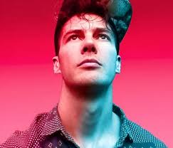 Michael Clifford releases his solo debut with "cool"