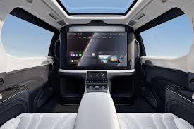 Zeekr показал комфортный 009 (ФОТО) — Прокат авто в Баку от Baku Cars Rent  a Car. Аренда авто в Баку.