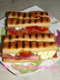 Panini Baguette Jambon Tomate Mozzarella Une Super Maman Ou Pas Nourriture Delicieuse Tomates Mozzarella Recettes De Cuisine