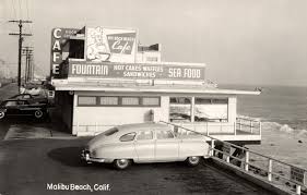 The Big Rock Beach Cafe In Malibu Circa 1953 The Cafe Originally Opened In 1949 And Closed In The 1960s Today Malibu S Moo Malibu Beaches Malibu Beach Cafe