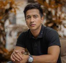 Starring jane oineza, rk bagatsing directed by joy a. Rk Bagatsing Biography Latest Movies Peoplaid Profile Photos