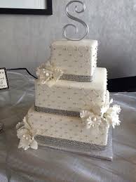 This Is A 3 Tier Square Cake That Has A Grid Pattern On 3 Tiers With Silver Dragees In All The Poin Cool Wedding Cakes Wedding Cake Images Square Wedding Cakes