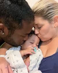 Ashley & Lindsey Head