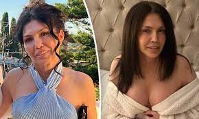 Gangland widow Roberta Williams' OnlyFans content LEAKED just months after  joining the X-rated site | Daily Mail Online