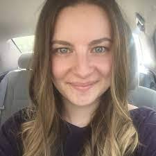 Amy Mariscal's Instagram, Twitter & Facebook