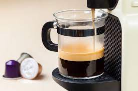 It features a highly practical 2in1 multipurpose design, has separate water reservoirs, and provides different brewing strengths. The 9 Best Single Serve Coffee Makers In 2021