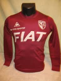 Moins de trois semaines après la fin du championnat et la relégation des grenats en. Fc Metz Home Maillot De Foot 1978 1982
