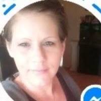 50+ "L Erickson" profiles