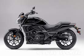 2014 Honda Ctx700 First Look Review Photos Cycle World Honda Cheap Motorcycles Motorcycle