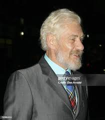 Max Cullen attends the 2007 Helpmann Awards at the Capitol Theatre on...  News Photo