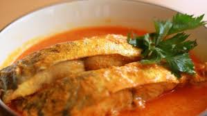 Kita bisa menggunakan mulai dari ikan kakap, ikan bawal atau ikan demikian adalah resep masakan minang yaitu gulai ikan. Resep Gulai Ikan Mas Nikmat Disantap Saat Hujan