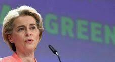 Von der Leyen, nuove grane: posto da 17mila euro al mese per un compagno di  partito. Attacco dai commissari Pse