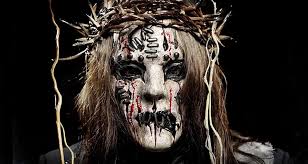 Despite our exhaustive investigation, we couldn't discover any formal evidence that proves joey jordison was a married man. Eacpschf3yub9m