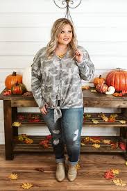 Curvy All In The Past Top Camo Fashion In 2019 Curvy