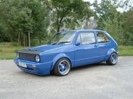 Ich hab die suchfunktion gequält ohne ende.aber nix gefunden und zwar hab ich mr überlegt golf 3 serienspiegl an meinen 2f zu pflanzn. Golf 1 Pirelli Gti Show And Shine Vw Page Forum Hilfestellung Und News Bei Volkswagen Golf Passat Touran Tuning Tuv