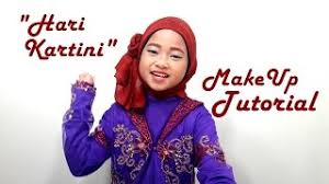 Pola dada terbuka akan memberikan kesan seksi nan elegan. Hari Kartini Make Up Tutorial Baju Kebaya Anak Jessica Ke Sekolah Memperingati Hari Ibu Kartini Youtube