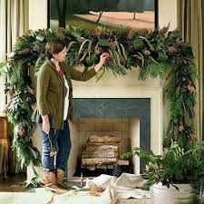 Southern Living Beautiful Mantel Garland Fireplace I Like How She Has Folded Large Leaves I Christmas Mantel Decorations Holiday Mantel Christmas Fireplace