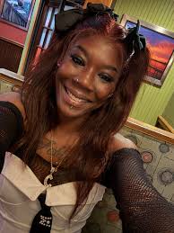 This goes for all interactions not just dating❤️‍🩹 Floodlightingi a toxic  dating trend where someone overshares deeply personal or traumatic  information too soon relationship, creating false sense of intimacy. This  can put