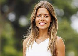 Isabel silva deu que falar depois de ter sido excluída da emissão especial do 28º aniversário da tvi, que decorreu no passado sábado, 20 de fevereiro, assim como por ter ignorado a data nas redes. Isabel Silva On His Way To Sic The Tv