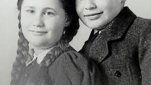 On World Kindertransport Day, 82-year-old Burbank resident recalls escaping  Holocaust