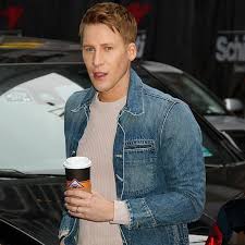 4.0 out of 5 stars400 page love letter to mom. Dustin Lance Black My Mother Was Supportive Of My Sexuality