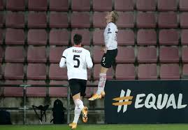 Sparta praha v slovacko live football scores and match commentary. Ac Milan Amankan Posisi Puncak Grup H Di Markas Sparta Praha Republika Online