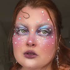 Amanda Seyfried vs. Samantha Barks: Whose Simple Yet Sleek Oscars Look Do  You Prefer?