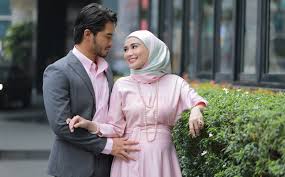 Hampir tujuh tahun berumah tangga, wawa zainal mengakui sebelum ini dia sering menyakitkan hati suaminya, aeril zafrel. Alhamdulillah Kami Sudah Digelar Jutawan Ini Pengakuan Aeril Zafrel Wawa Zainal Gempak