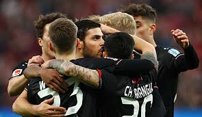 Der fc bayern trifft in der bundesliga auf bayer 04 leverkusen. Bayer Leverkusen Gegen Fc Bayern Munchen Im Live Ticker Zum Nachlesen