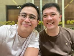 Post 4: fun discussion with the hubby the other day, do you pronounce it  'Raymond' or 'Raw Men'? See what I say in the comments.