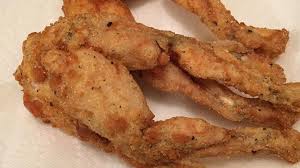 Fried Frog S Legs Recipe Fried Frog Legs Frog Legs Recipe Alligator Recipe