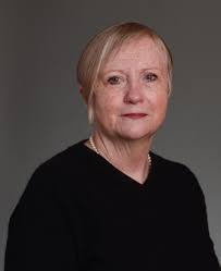 Vanda Moore's Instagram, Twitter & Facebook