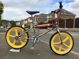 Epingle Par Deebo Sur Bikes Mountain Bikes Bmx Bicyclette