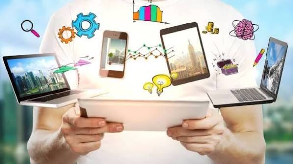 Kolaborasi Pemerintah, Platform Digital, dan Perusahaan Pers Hadapi Disrupsi