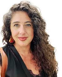 Kathryn Fair's Instagram, Twitter & Facebook