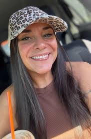 Melissa Slaght's Instagram, Twitter & Facebook