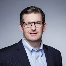 Patrick Ostiguy est un entrepreneur à succès, mais vous ne le devineriez  jamais en le rencontrant. Il est incroyablement humble mais généreux de ses  conseils et de son temps. Nous sommes ravis