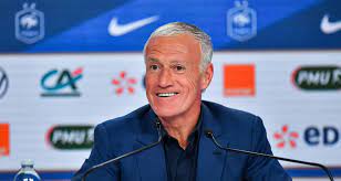 Et même quand les choses se disent et se contredisent, comme lors des périodes de transfert, livefoot est toujours à la pointe de l'information. Eki69vhvb83 Pm