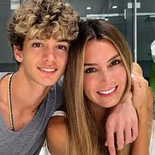 Elizabeth gutierrez william levy y su esposa. Enterate Como Va La Recuperacion Del Hijo De Elizabeth Gutierrez Y William Levy Kihi Artistas