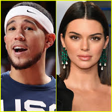 Kendall nicole jenner was born on november 3, 1995 in los angles, california, to parents kris jenner (née kristen mary houghton) and caitlyn jenner (formerly. Xj3r1sb0b3zhym