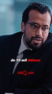 Fundador da empresa We Work vai ao banco 🏦 🎥 Nome da Série: We Crashed  #serie #recapfilmes #wecrashed #fyp #cinelando #motivação